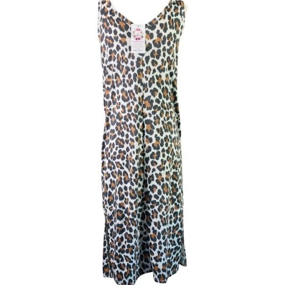 🆕 Animal Print Maxi Dress - Picture 3 of 6